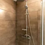 شقة Ana's View, Cozy Apartment, Ac, Sea View & Parking *