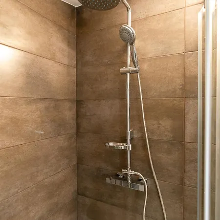 Apartamento Ana's View, Cozy Apartment, Ac, Sea View & Parking *