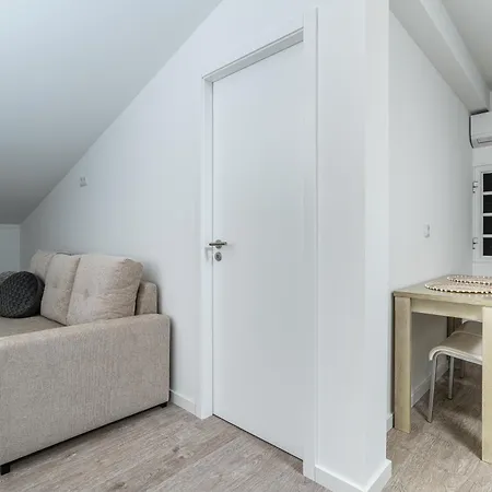 Ana's View, Cozy Apartment, Ac, Sea View & Parking Apartamento